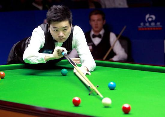 包括停赛两 包括停赛两